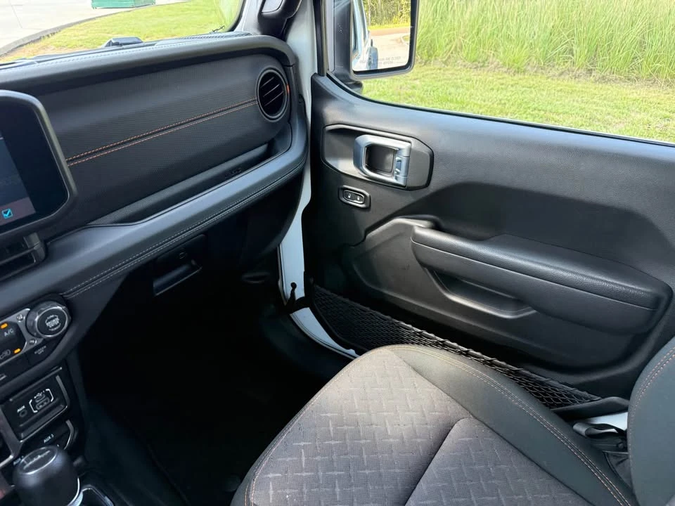 2026 Jeep JT Gladiator - Image 16 of 18