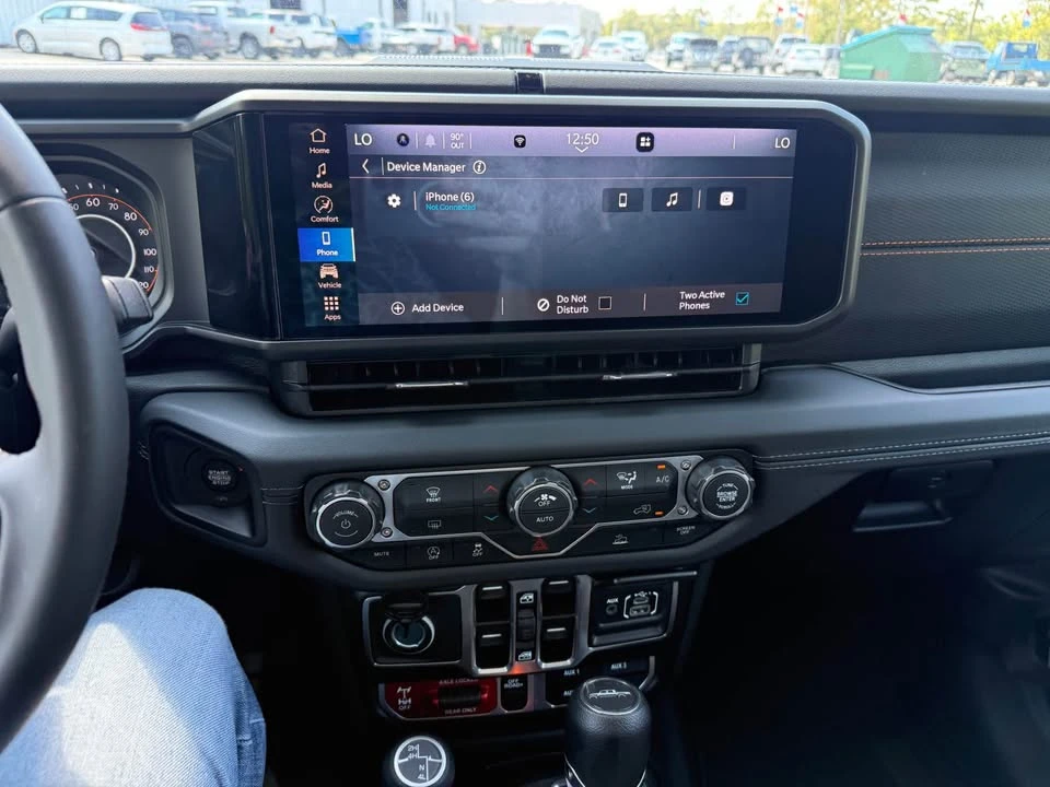 2026 Jeep JT Gladiator - Image 17 of 18