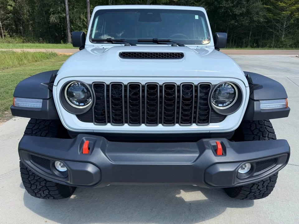 2026 Jeep JT Gladiator - Image 13 of 18