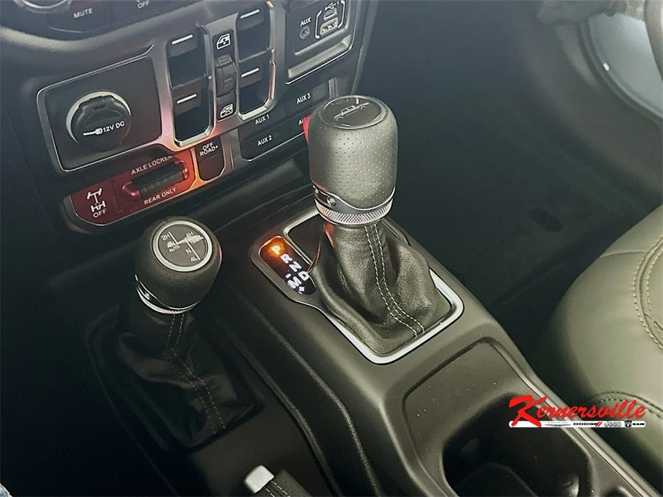 2026 Jeep JT Gladiator - Image 12 of 21