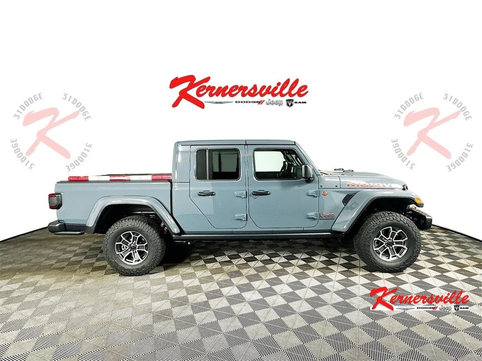 2026 Jeep JT Gladiator - Image 8 of 21
