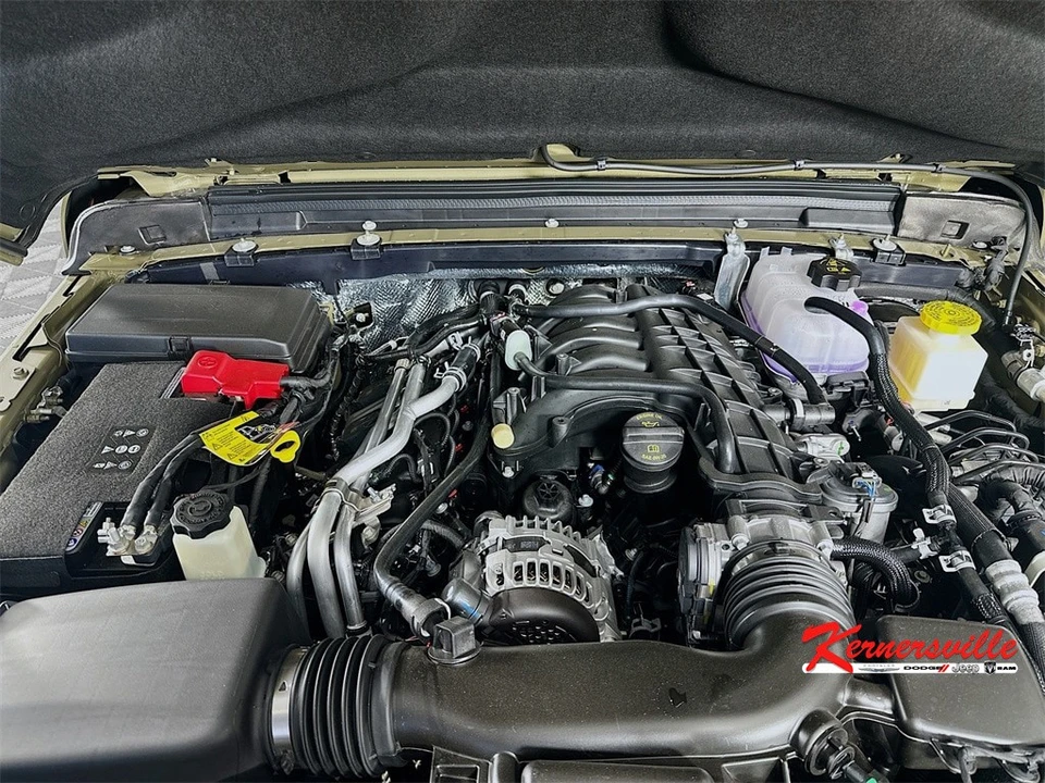 2026 Jeep JT Gladiator - Image 17 of 21