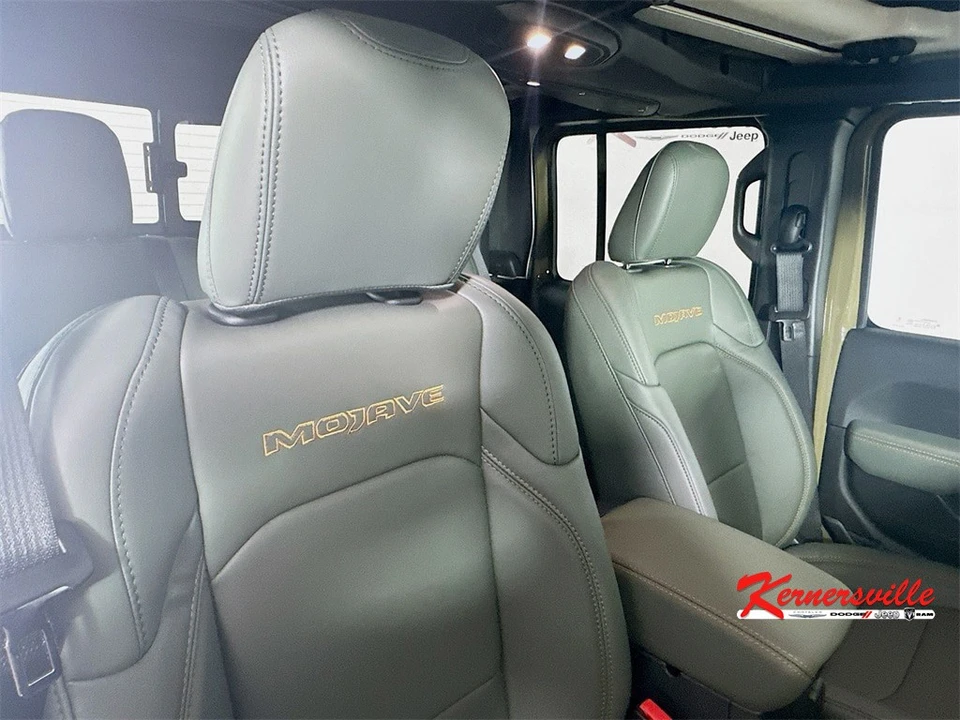 2026 Jeep JT Gladiator - Image 20 of 21