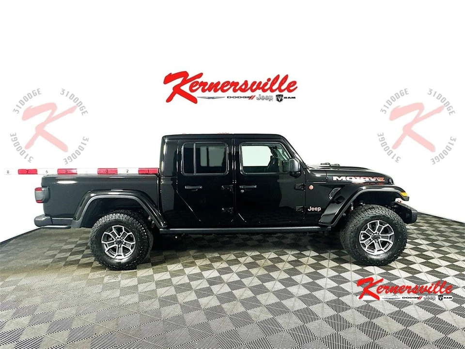 2026 Jeep JT Gladiator - Image 8 of 12
