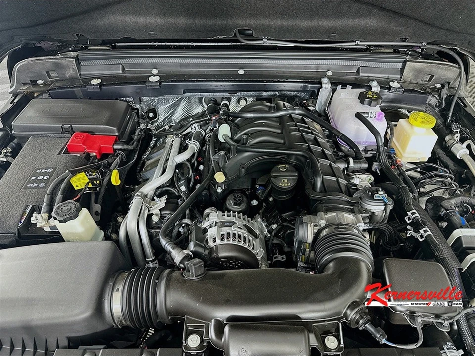 2026 Jeep JT Gladiator - Image 17 of 20