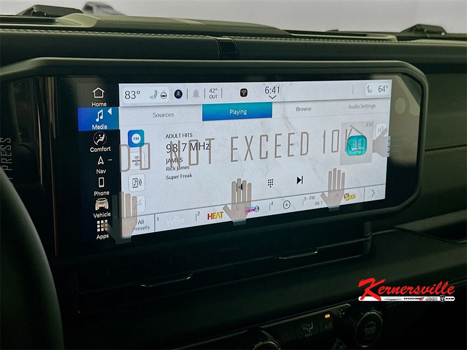 2026 Jeep JT Gladiator - Image 13 of 21