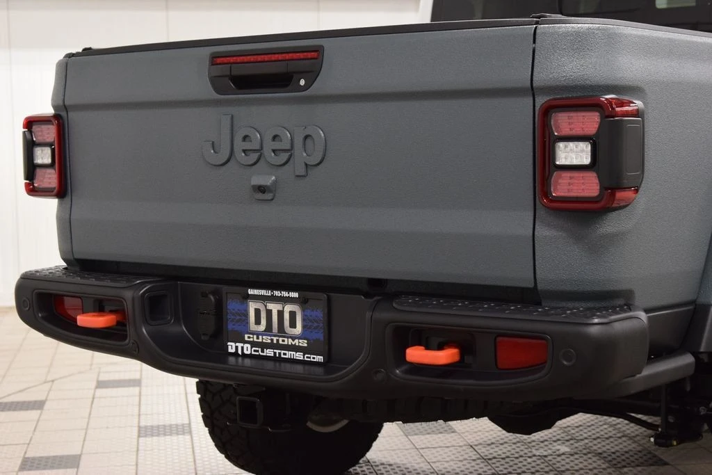 2026 Jeep JT Gladiator - Image 20 of 31