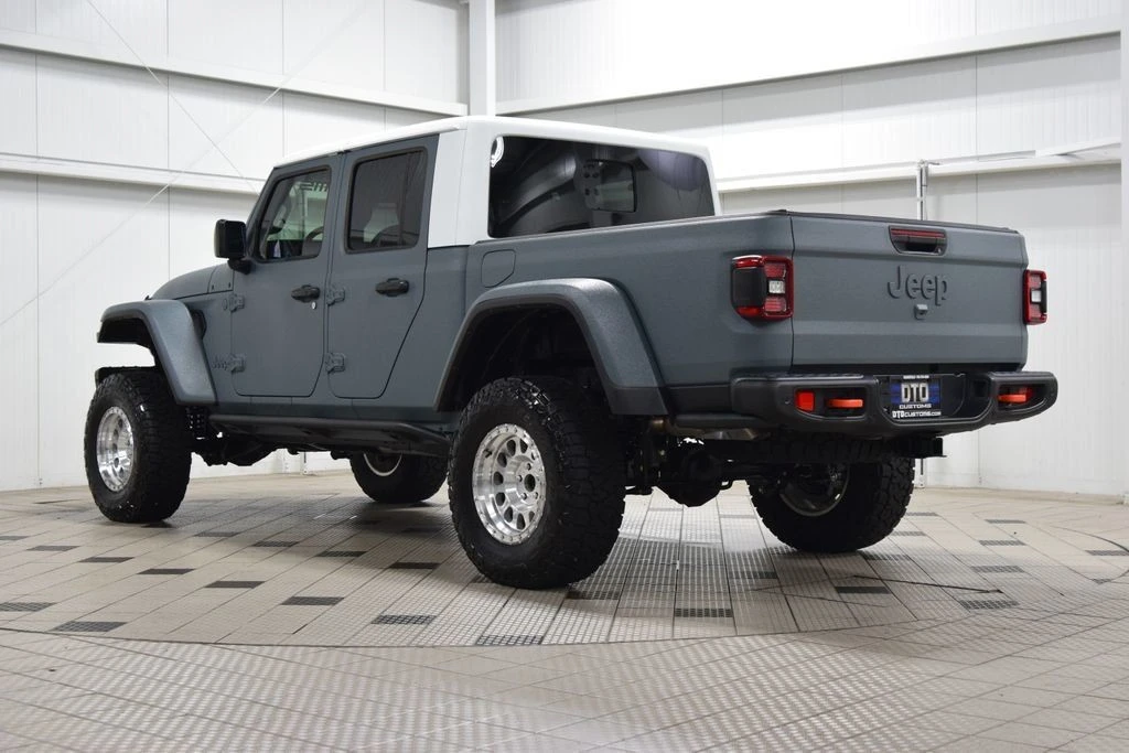 2026 Jeep JT Gladiator - Image 6 of 31