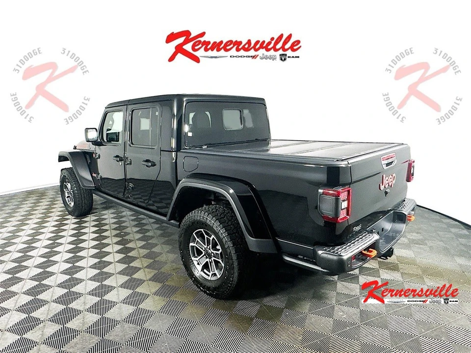 2026 Jeep JT Gladiator - Image 5 of 20
