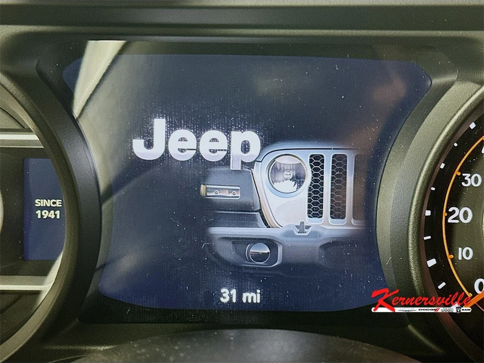 2026 Jeep JT Gladiator - Image 11 of 21