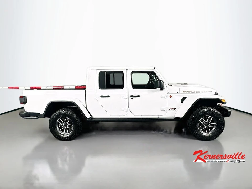2026 Jeep JT Gladiator - Image 8 of 12