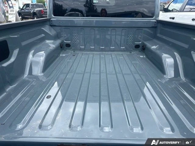 2026 Jeep JT Gladiator - Image 12 of 20
