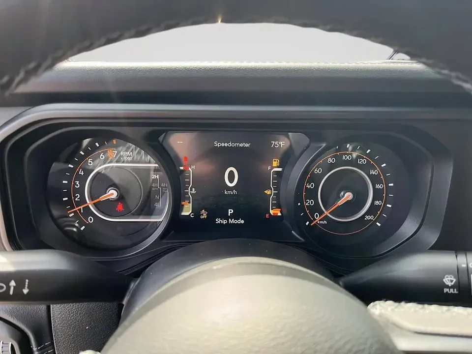 2026 Jeep JT Gladiator - Image 16 of 20