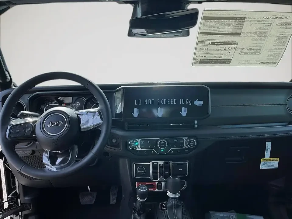 2026 Jeep JT Gladiator - Image 10 of 20