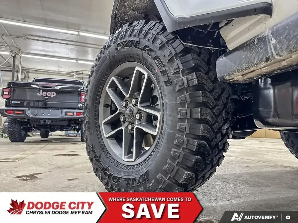 2026 Jeep JT Gladiator - Image 11 of 21