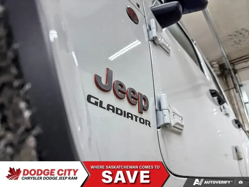 2026 Jeep JT Gladiator - Image 14 of 21