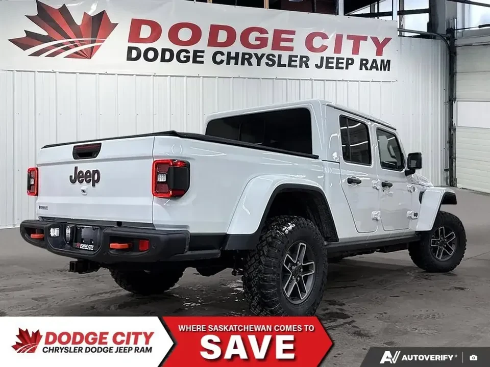 2026 Jeep JT Gladiator - Image 7 of 21