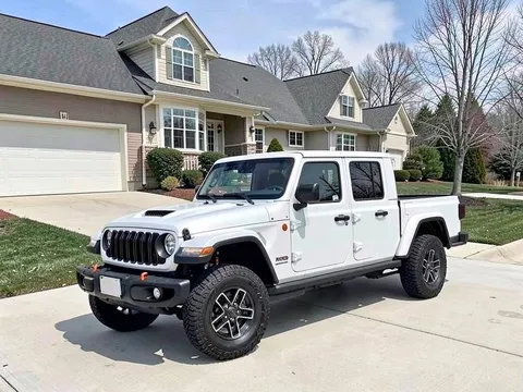 2026 Jeep Gladiator Mojave X