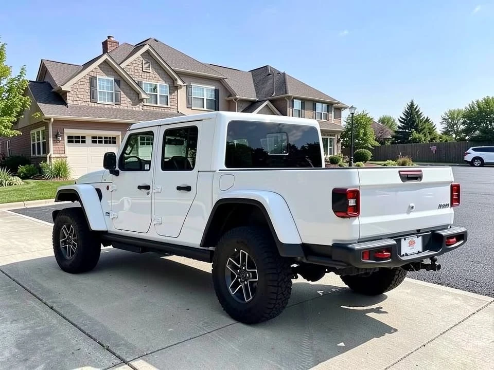 2026 Jeep JT Gladiator - Image 2 of 20