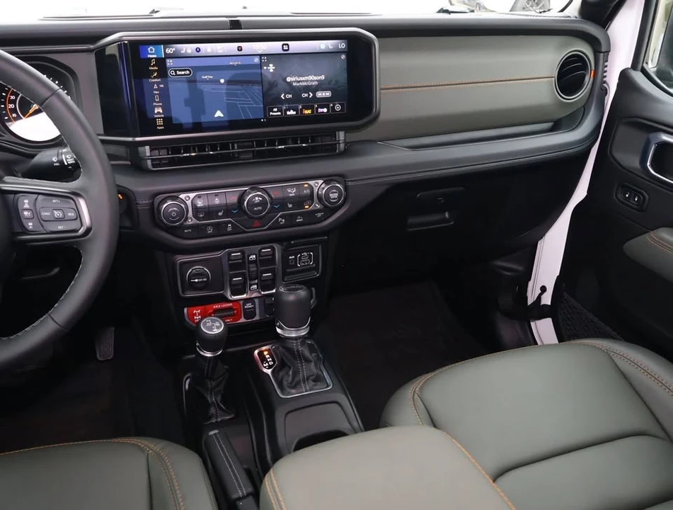 2026 Jeep JT Gladiator - Image 10 of 20