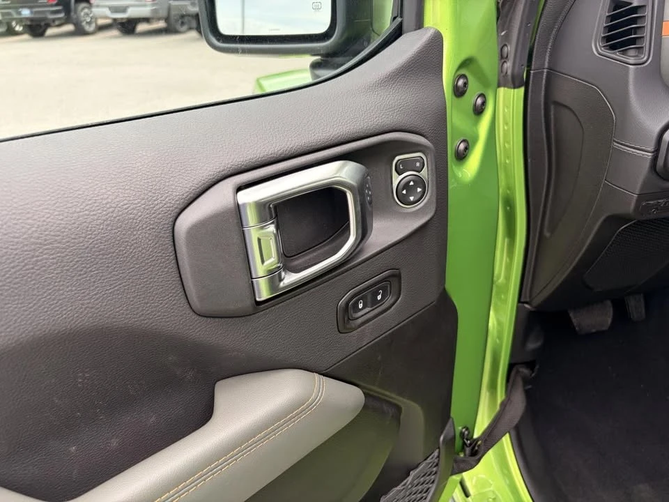 2026 Jeep JT Gladiator - Image 19 of 20