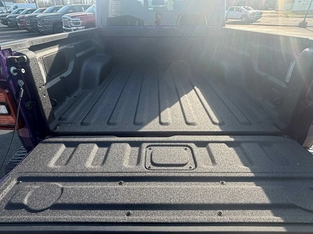 2026 Jeep JT Gladiator - Image 9 of 20