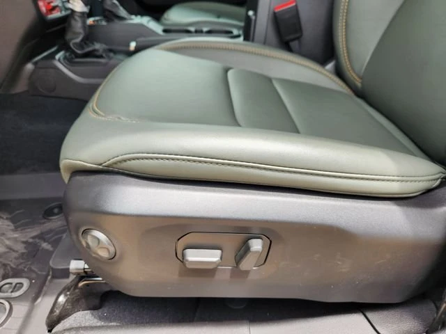 2026 Jeep JT Gladiator - Image 18 of 20