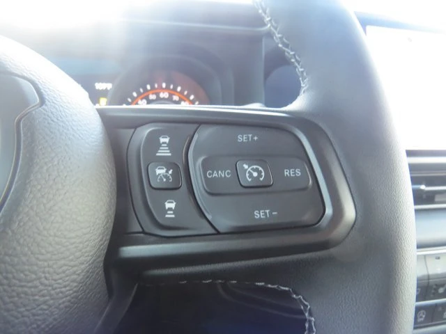 2026 Jeep JT Gladiator - Image 18 of 20