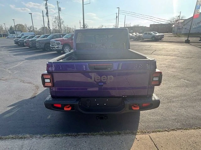 2026 Jeep JT Gladiator - Image 6 of 20