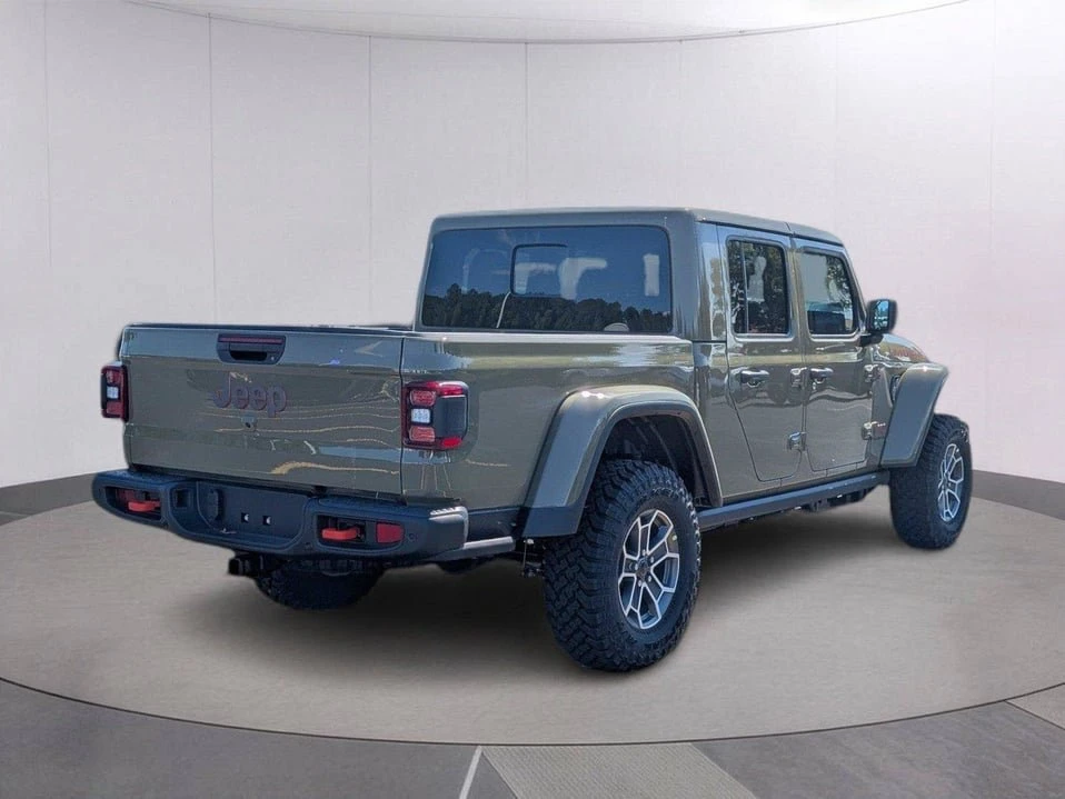 2026 Jeep JT Gladiator - Image 7 of 10