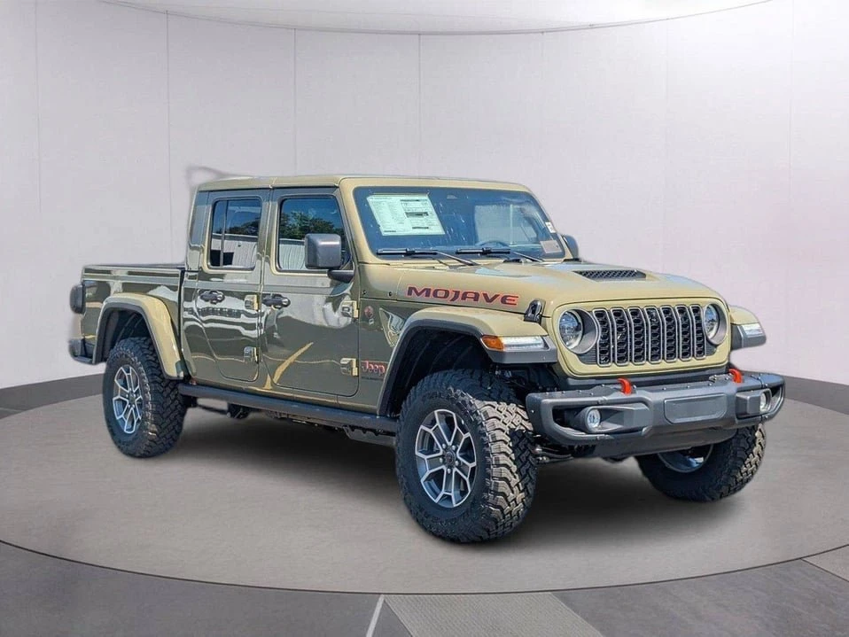 2026 Jeep JT Gladiator - Image 9 of 10