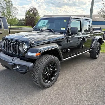 2026 Jeep Gladiator Nighthawk