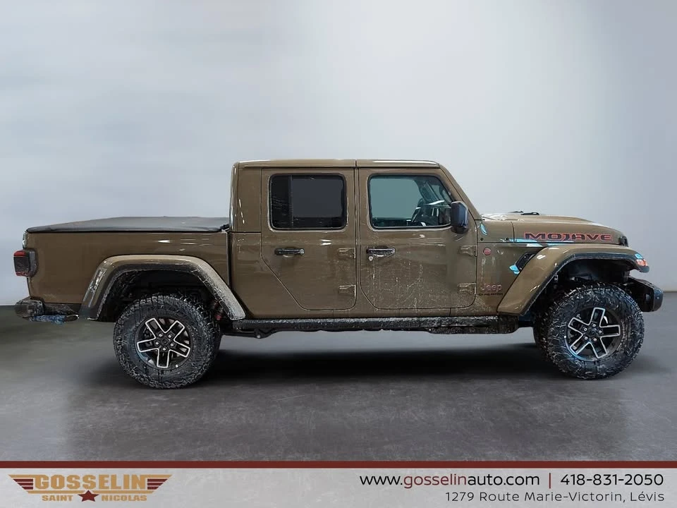 2026 Jeep JT Gladiator - Image 5 of 10