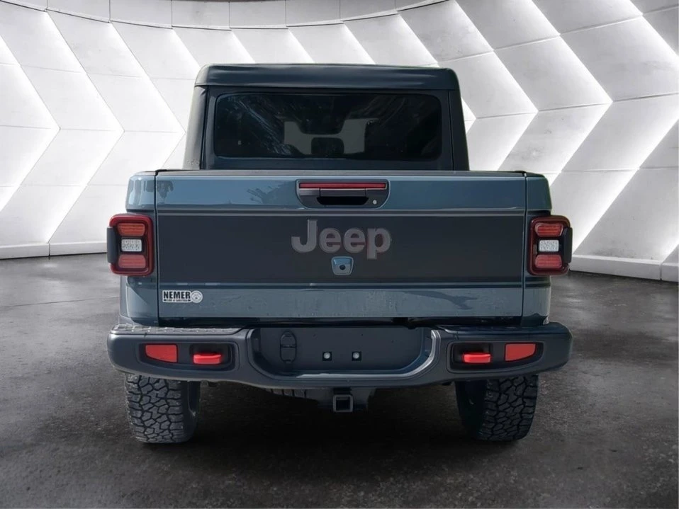 2026 Jeep JT Gladiator - Image 4 of 10