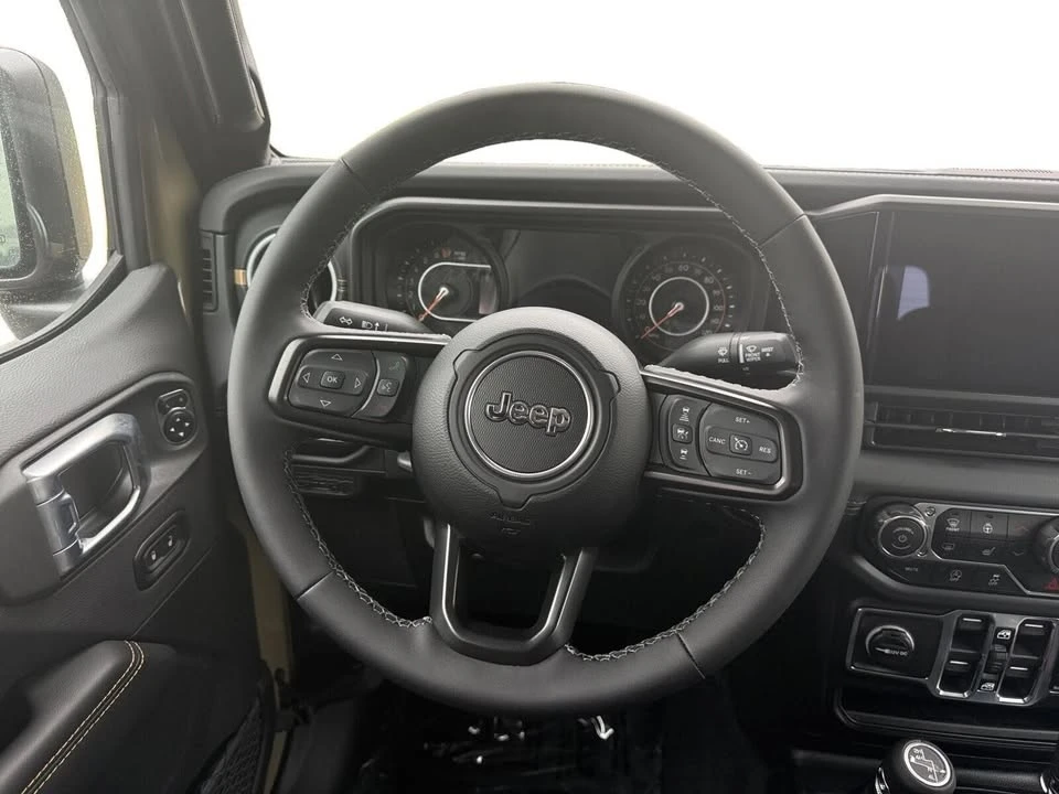 2026 Jeep JT Gladiator - Image 12 of 20