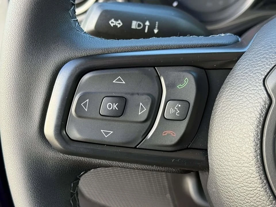 2026 Jeep JT Gladiator - Image 11 of 20
