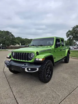 2025 Jeep Gladiator High Tide