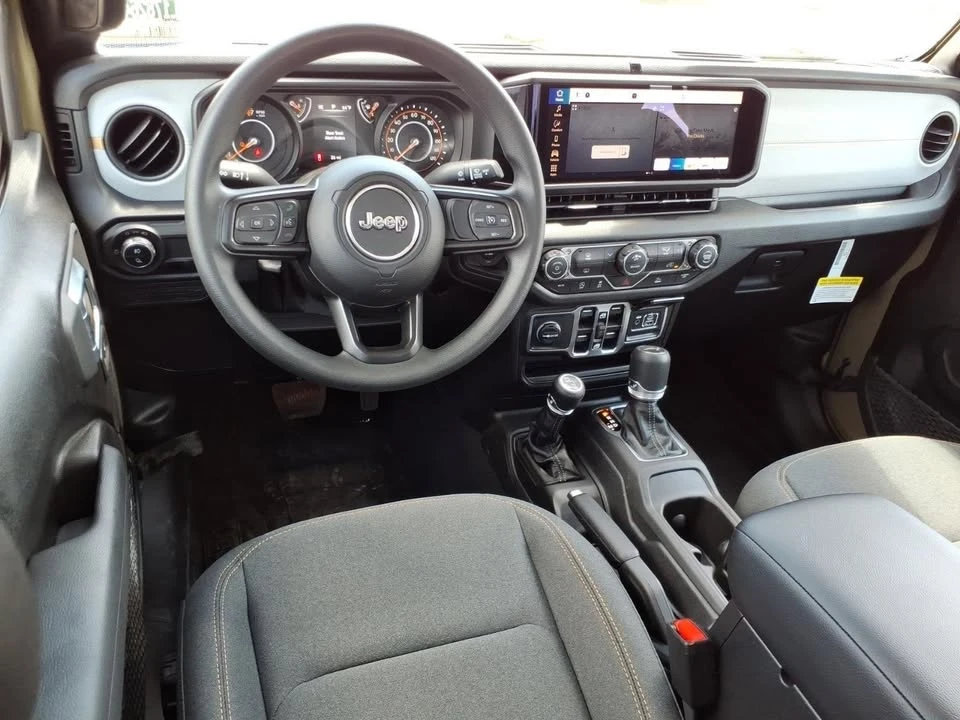 2026 Jeep JT Gladiator - Image 11 of 20