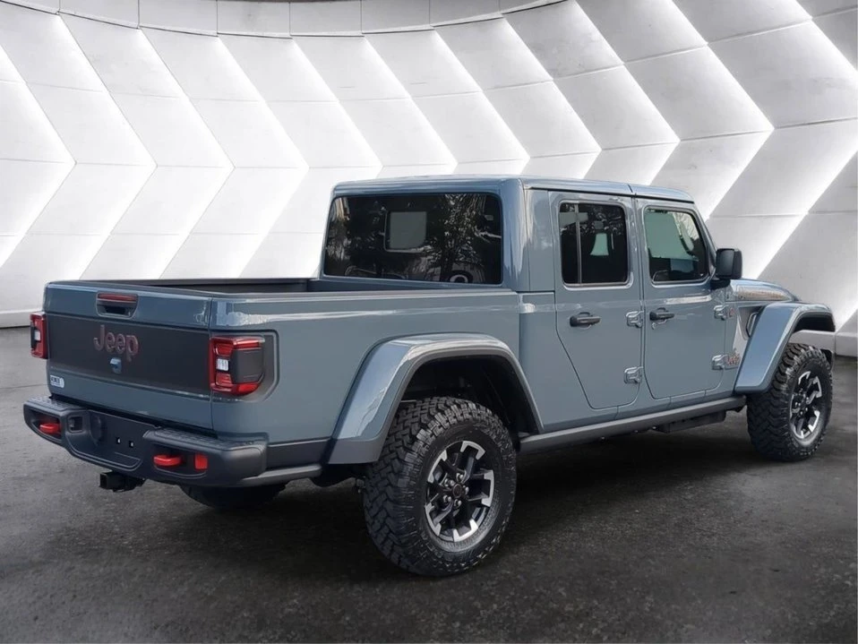 2026 Jeep JT Gladiator - Image 8 of 10