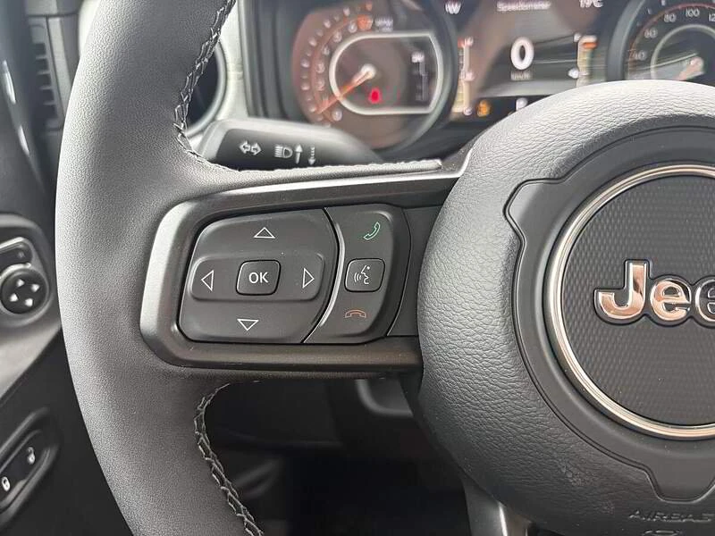 2026 Jeep JT Gladiator - Image 9 of 20
