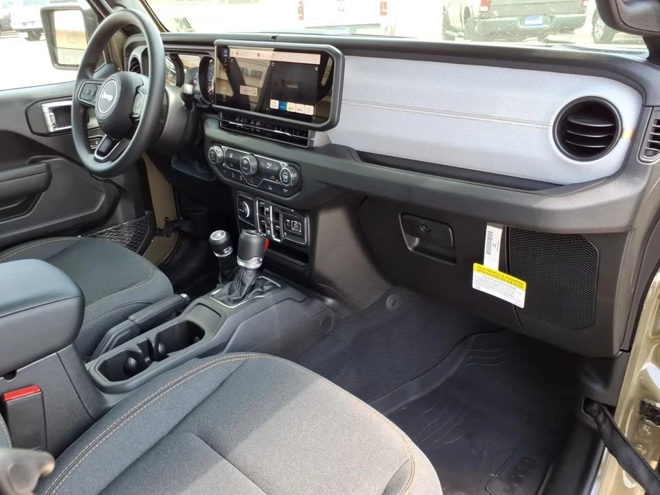 2026 Jeep JT Gladiator - Image 4 of 20