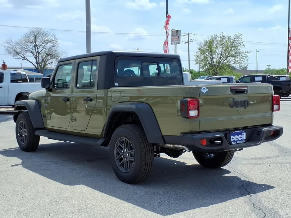 2026 Jeep JT Gladiator - Image 9 of 20