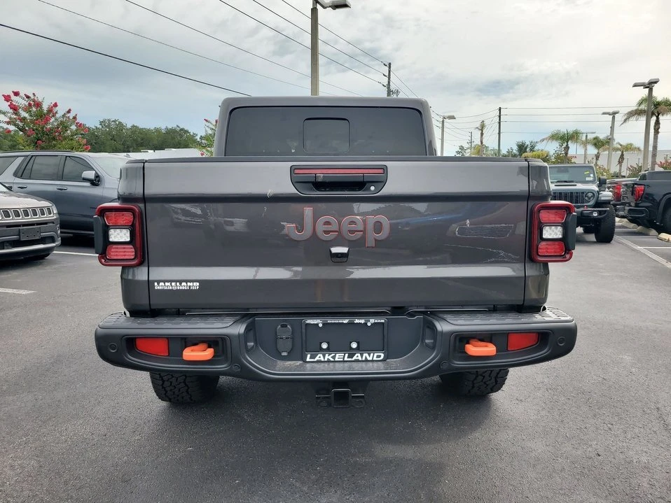 2026 Jeep JT Gladiator - Image 7 of 20