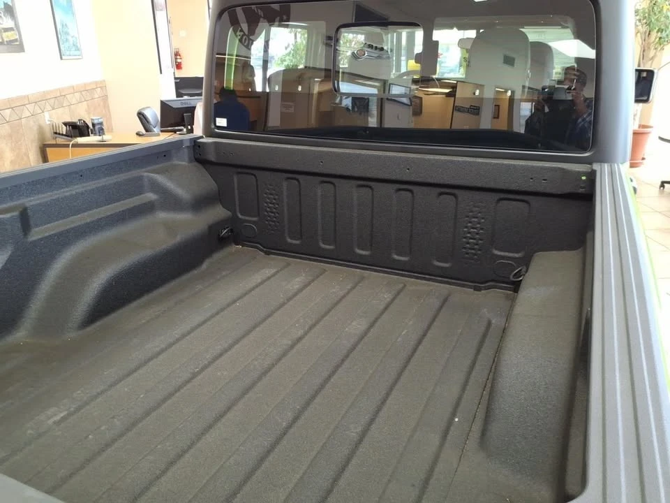 2026 Jeep JT Gladiator - Image 7 of 15