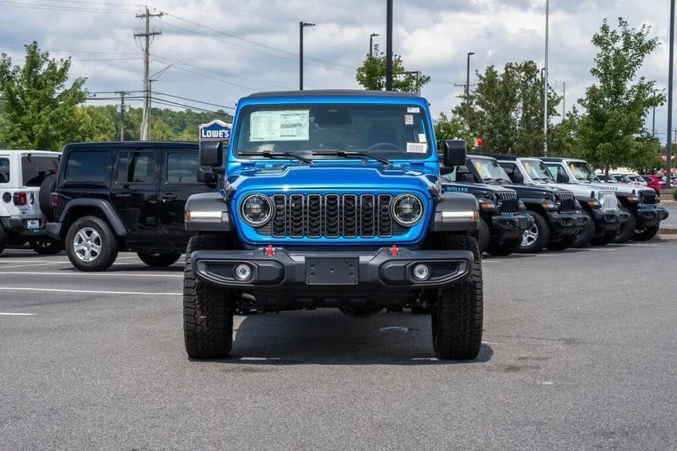 2026 Jeep JT Gladiator - Image 2 of 20