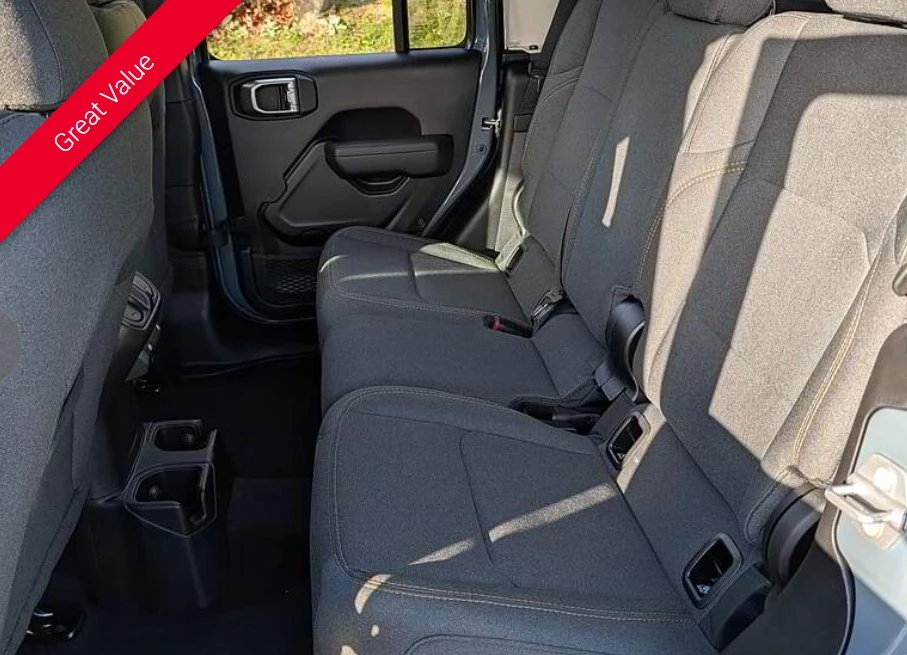 2026 Jeep JT Gladiator - Image 7 of 12