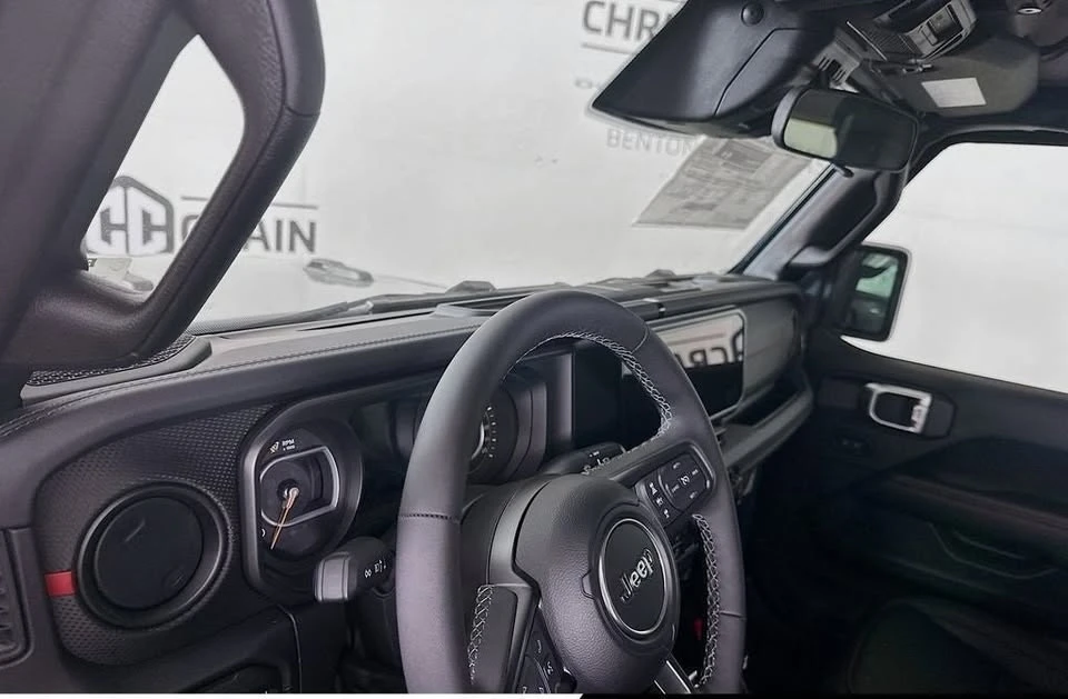 2026 Jeep JT Gladiator - Image 10 of 20