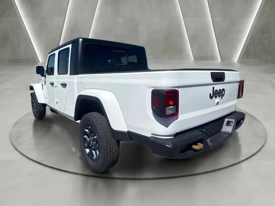 2026 Jeep JT Gladiator - Image 4 of 19