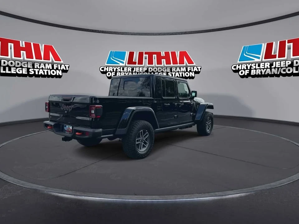 2026 Jeep JT Gladiator - Image 8 of 20