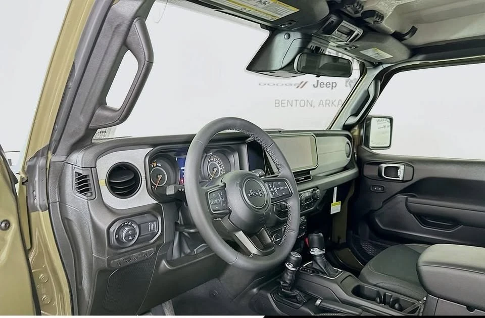 2026 Jeep JT Gladiator - Image 10 of 20